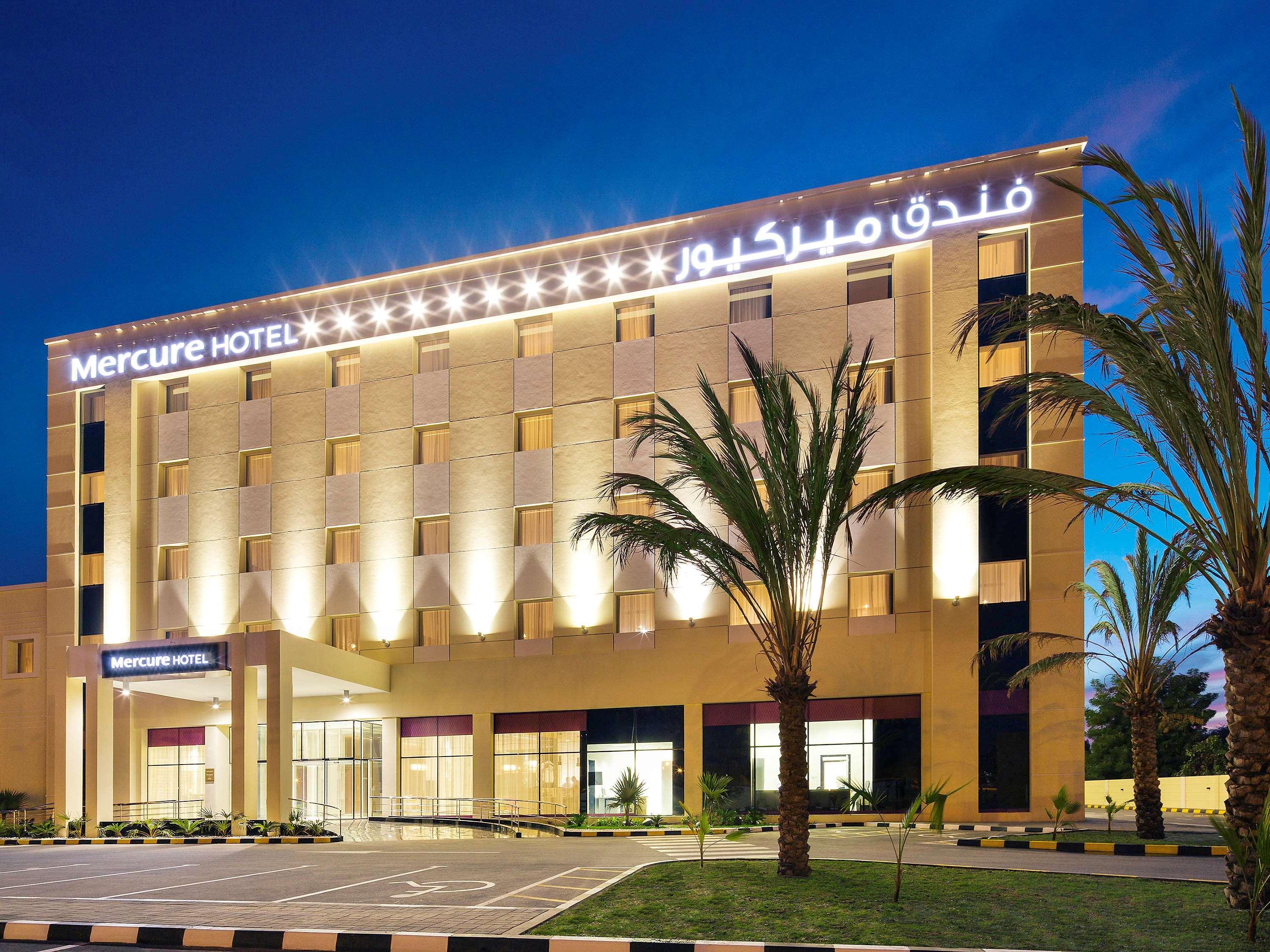 Mercure Sohar Bagian luar foto